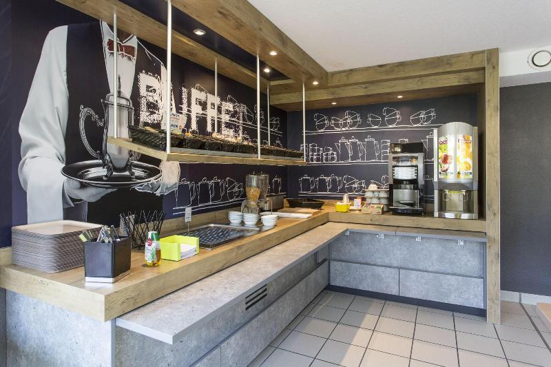 Ibis Budget Senlis Екстер'єр фото